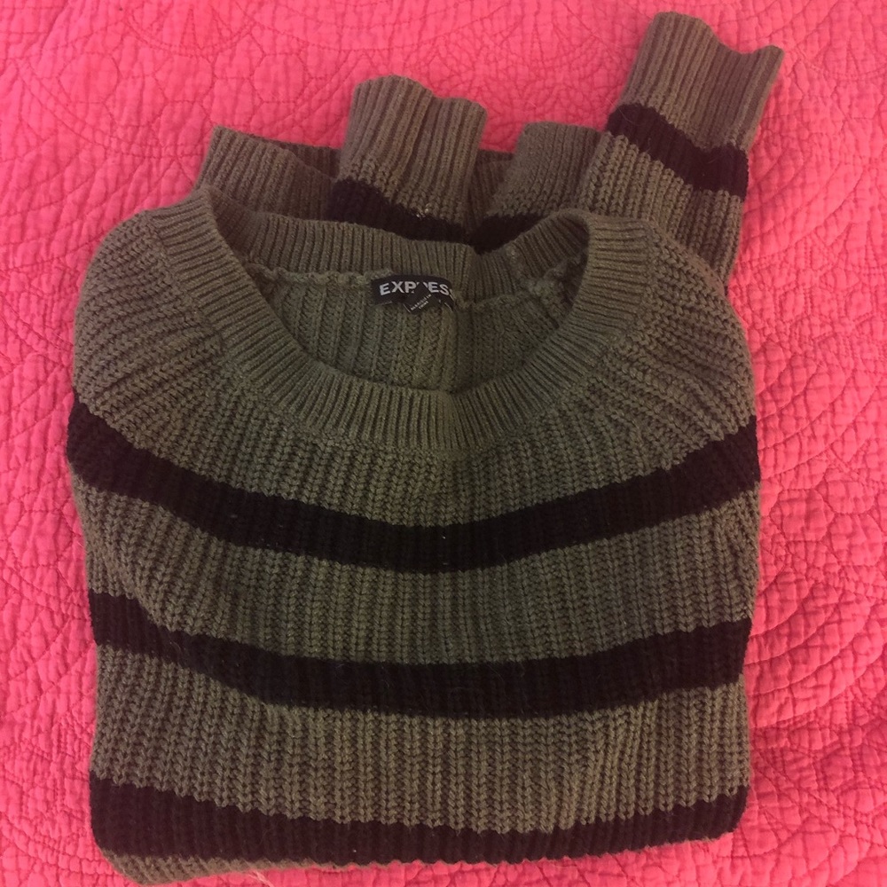 Express sweater - Picture 2 of 2
